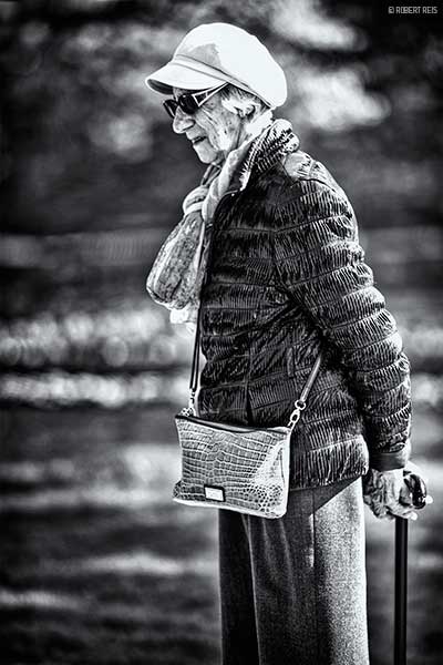 ROBERT REIS, PORTRAIT, ART, KUNST, FOTO, PHOTOGRAPHY, BREMERVÖRDE, BADEN-BADEN, Germany, ALTE DAME, Spaziergang an der Oos,