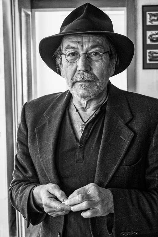 ROBERT REIS, PORTRAIT, ART, KUNST, FOTO, PHOTOGRAPHY, BREMERVÖRDE, BADEN-BADEN, GERMANY, ULLI SCHÜTT, PAINTER, MALER