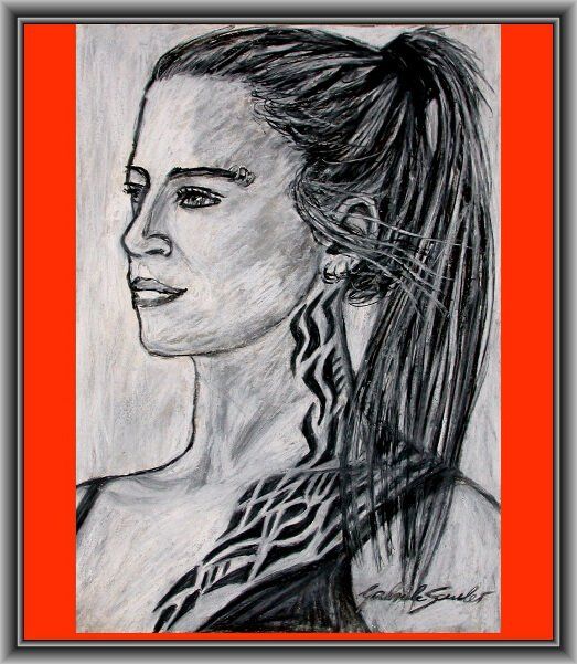 Portrait Frau mit  Tattoo zeichnen oder malen lassen