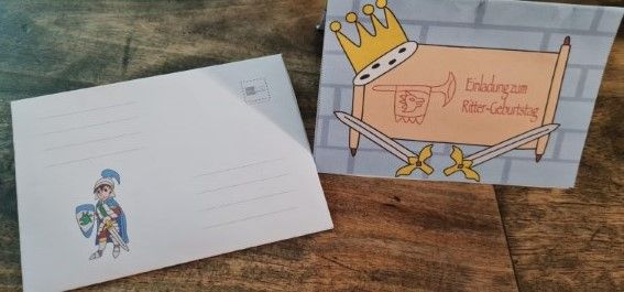 Das Set der Ritter hat natürlich auch eine Karte mit verschiedenen Umschlägen.