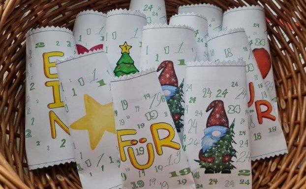 Adventskalender zum selber basteln, schnell und einfach, über 100 Ideen für die Füllung des ADventskalenders, GUtscheine für den Adventskalender