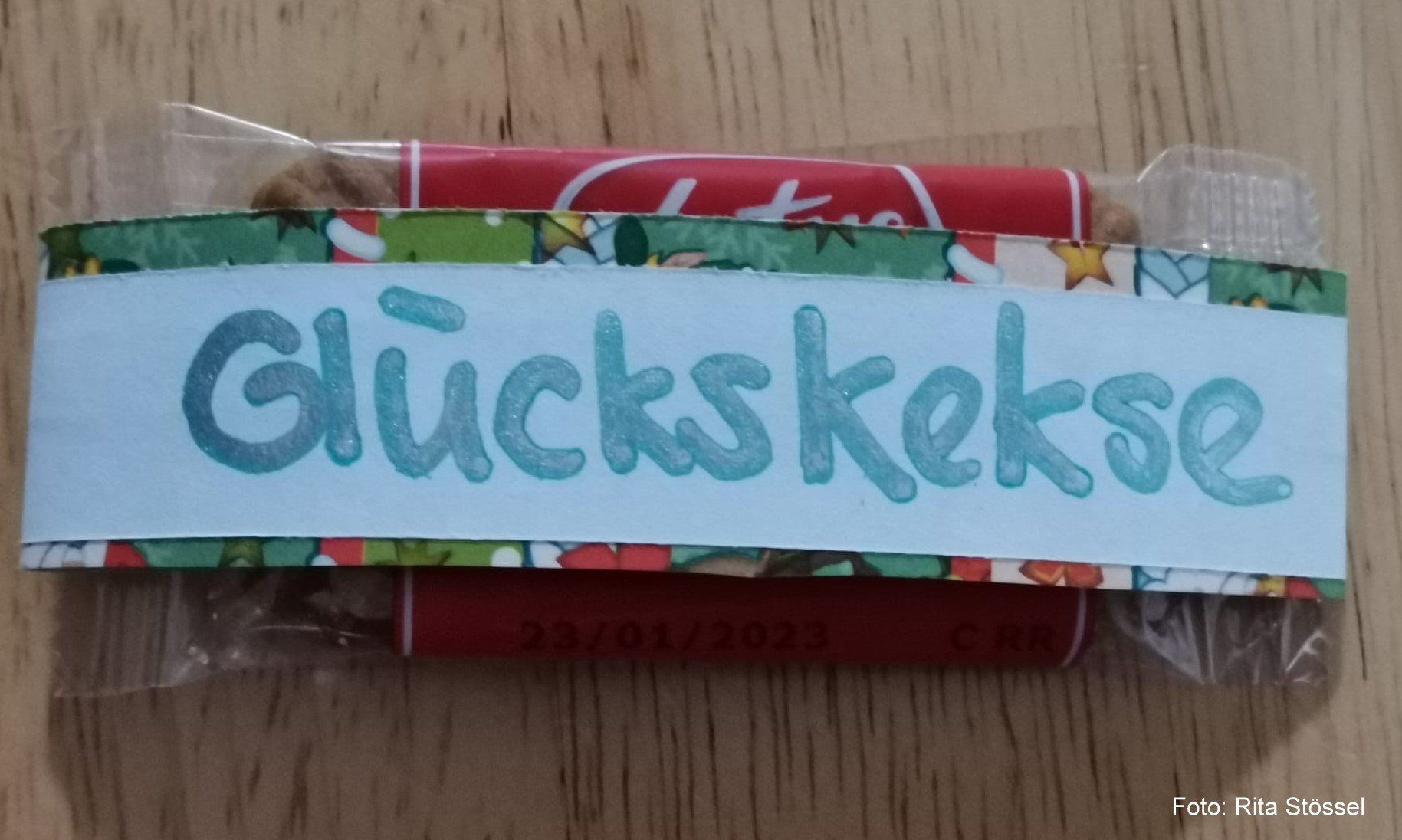 Glückskekse mal anders. Positive, witzige SPrüche erswarten Dich, zum verschenken oder selber überraschen, zum Kafee, zum Tee, zum Journaling