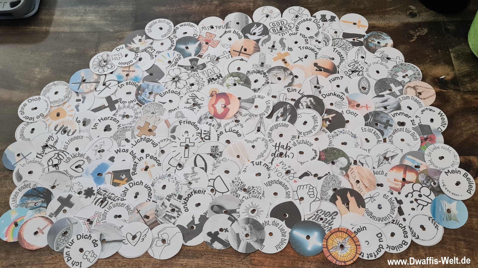 aus einem Teelicht wird ein toller Lichtgruß. Hier Trauer und Trost Vorlage