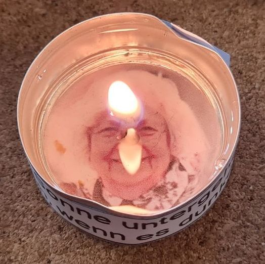 aus einem Teelicht wird ein toller Lichtgruß. Hier Trauer und Trost Vorlage