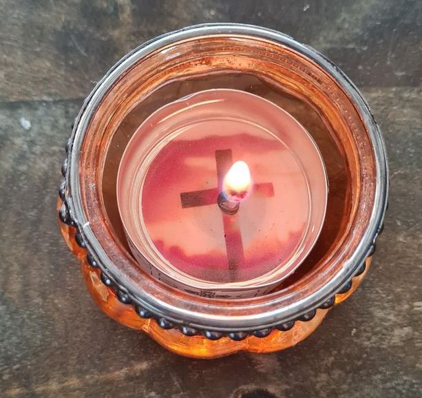 aus einem Teelicht wird ein toller Lichtgruß. Hier Trauer und Trost Vorlage