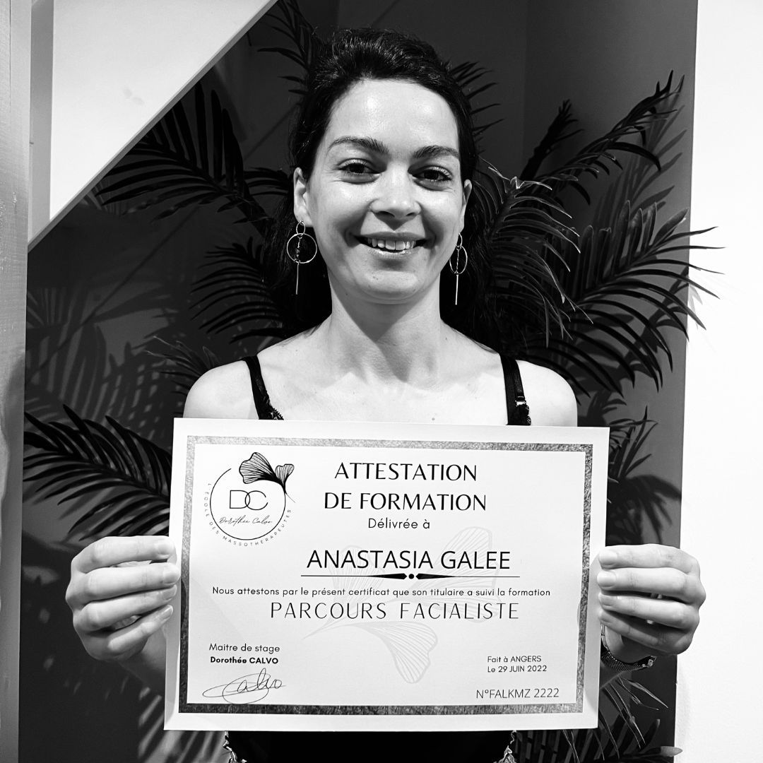 Facialiste d'Asie