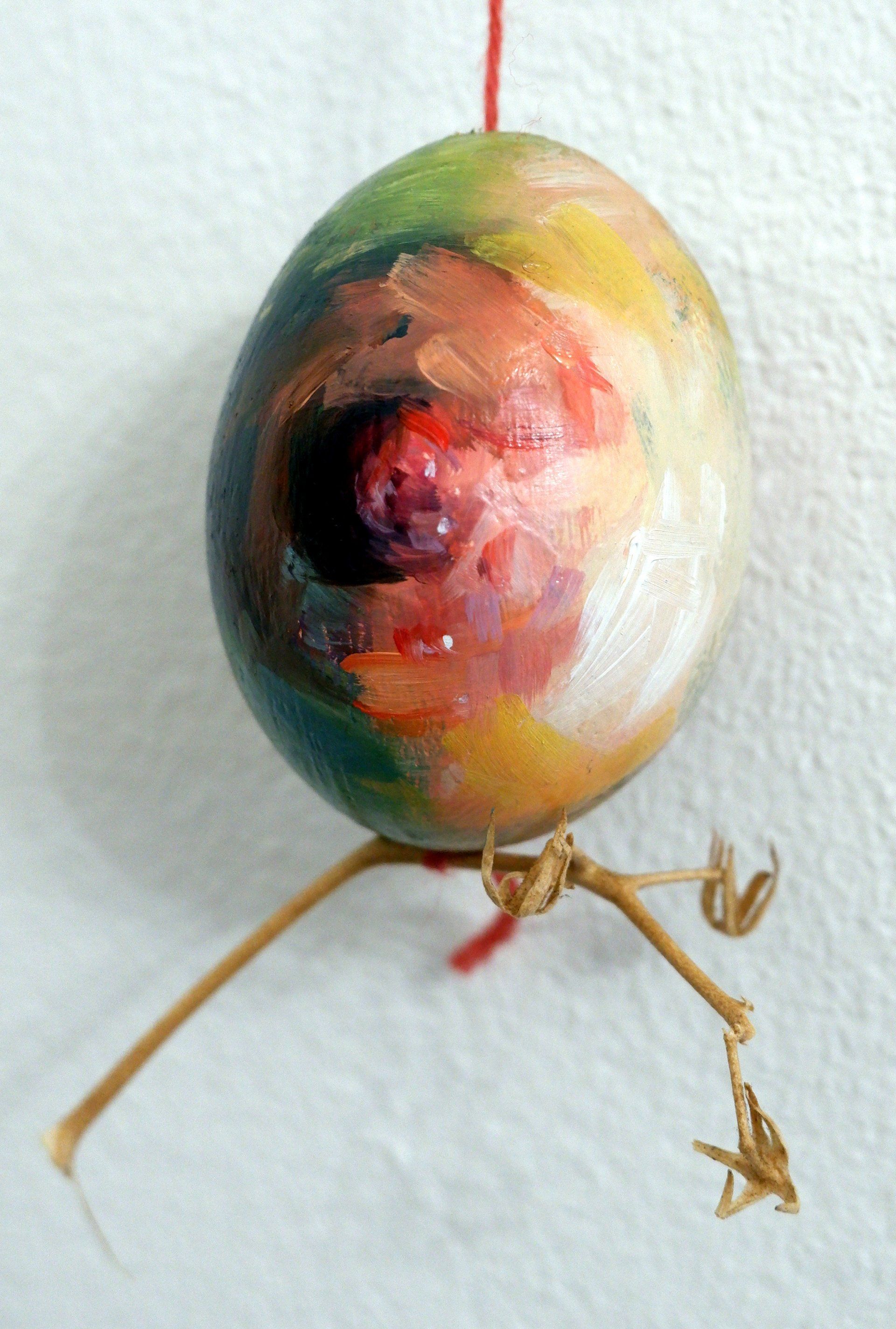 Osterei, Ölmalerei auf Hühnerei, Brustwarze, Akt, Detail.