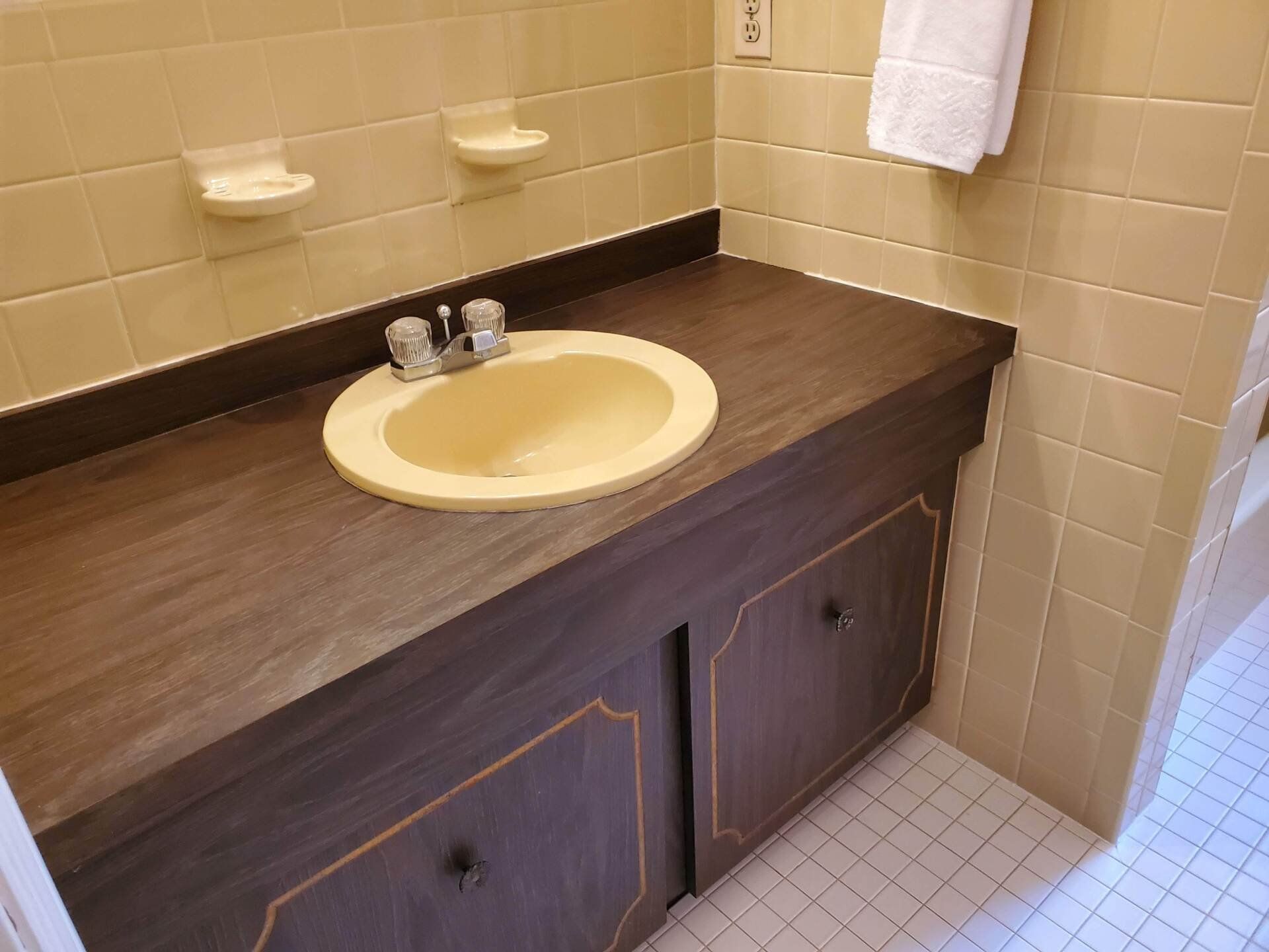 Dated Bathroom Photo By Russell Hayek