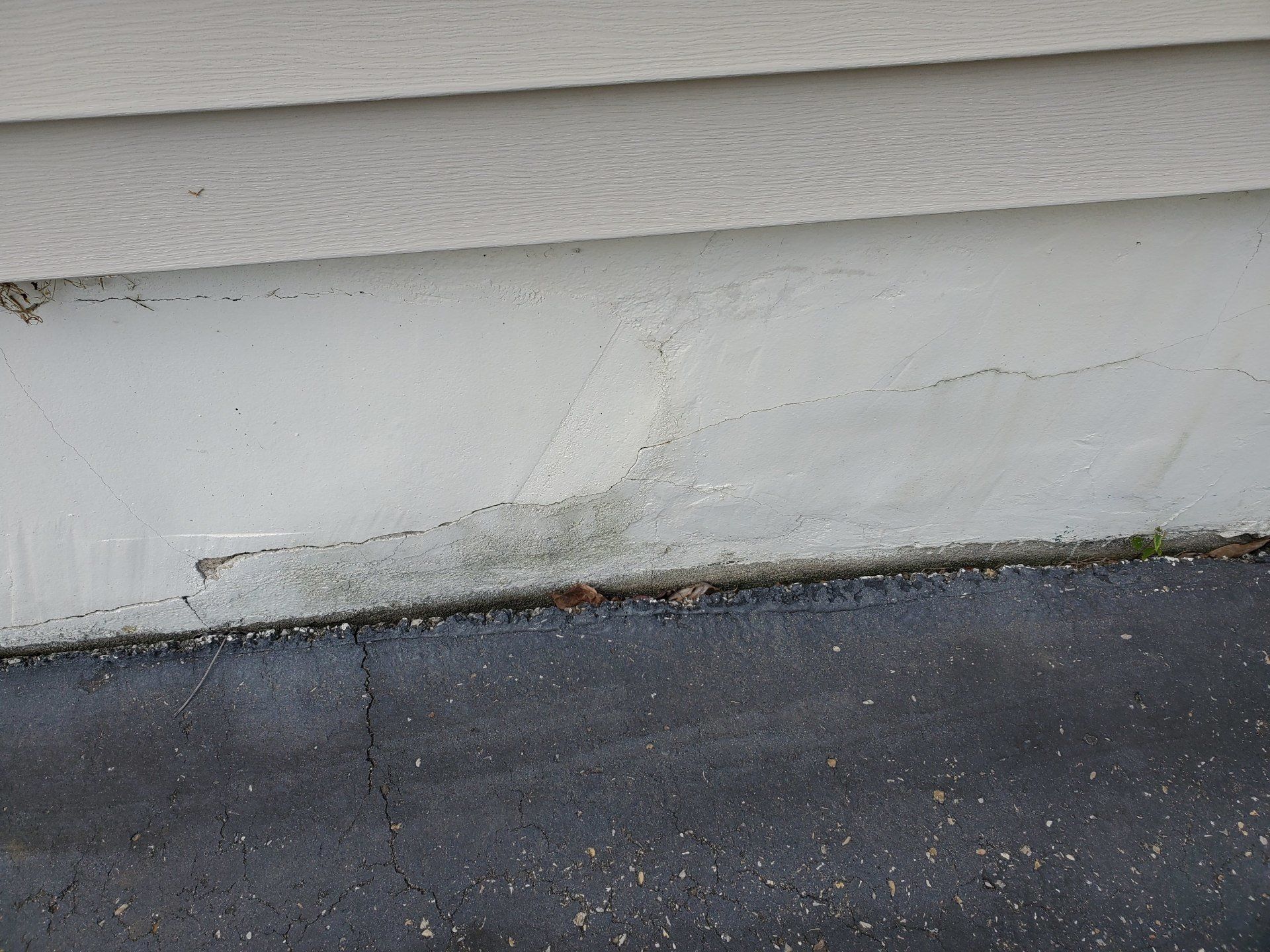 Foundation Cracks, Russell Hayek
