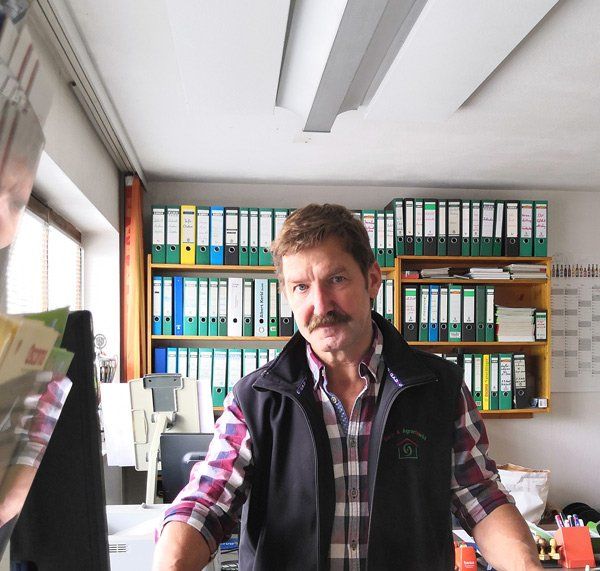 Team von Stephan Rieser Team im Dorf-, Getränke- & Agrarmarkt in Stiefenhofen bei Oberstaufen