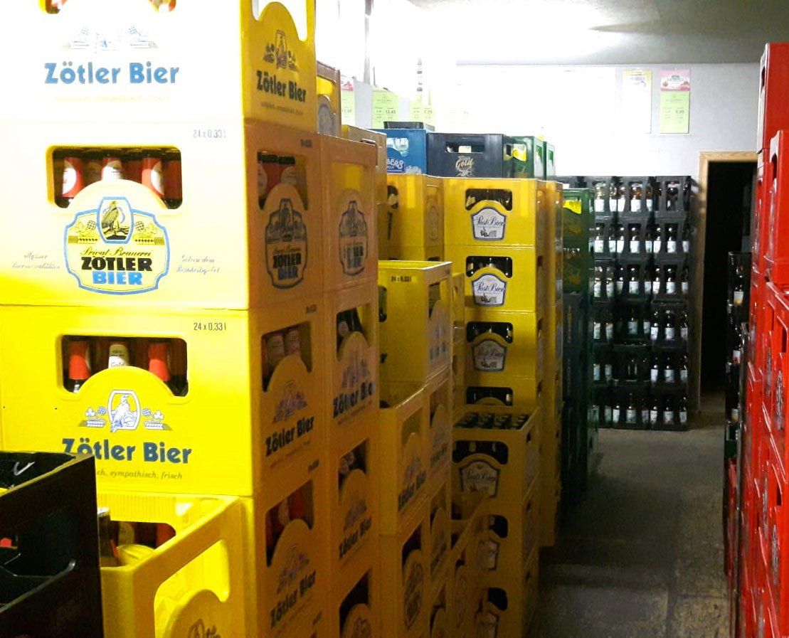 Zöttlerbiere im Getränkemarkt Rieser, Stiefenhofen