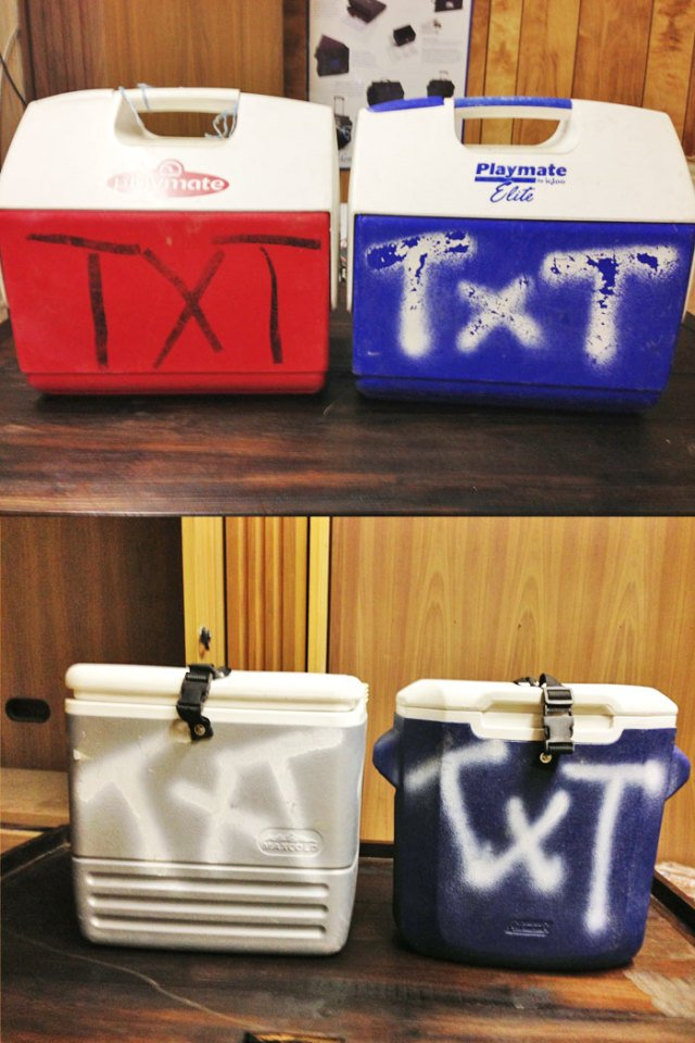 New Braunfels allows one 30 qt. cooler or smaller per person. All coolers are required to have a One 32 Quart Cooler or smaller is allowed per person and must have a Locking Mechanism on the Lid to prevent spillage, in accordance with the 2019 Comal River Rules - TexasTubes.com
