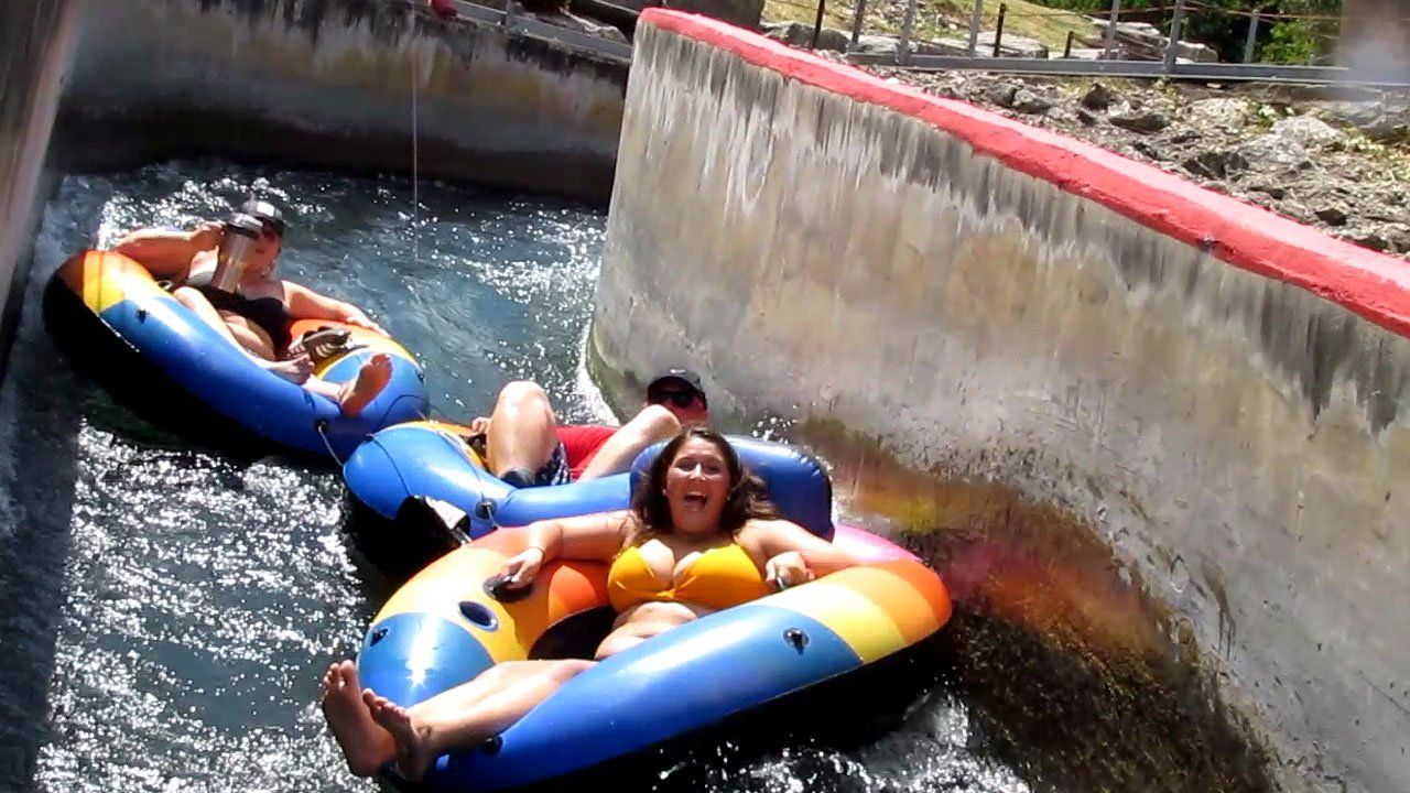 Fun Fun Fun blasting through the New Braunfels Tube Chute on the Comal River with Texas Tubes! Fun Fun Fun blasting through the New Braunfels Tube Chute on the Comal River with Texas Tubes!