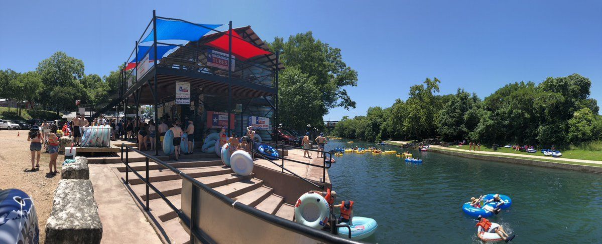 Texas Tubes is located right on the shoreline of the beautiful spring-fed Comal River in New Braunfels, TX