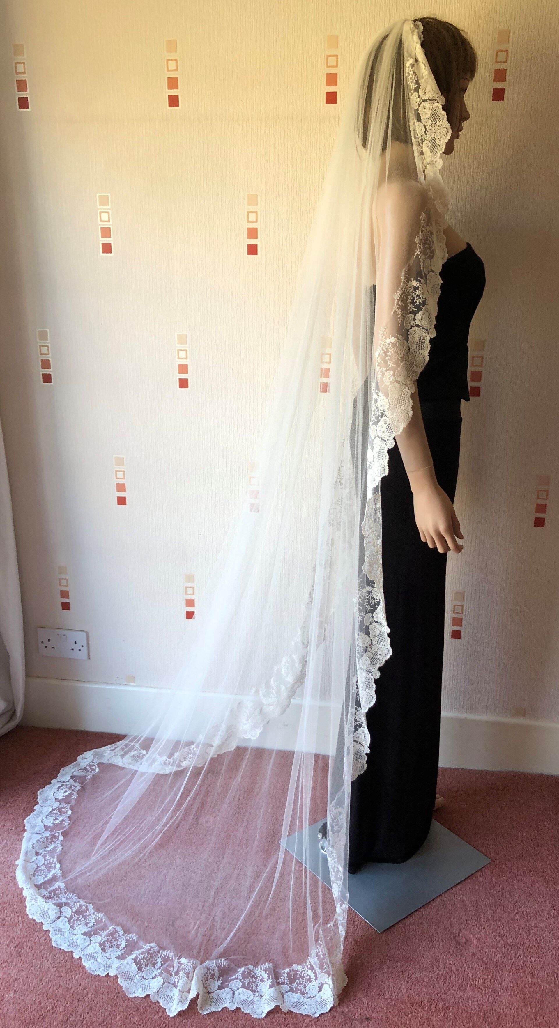 firm silk lace veil