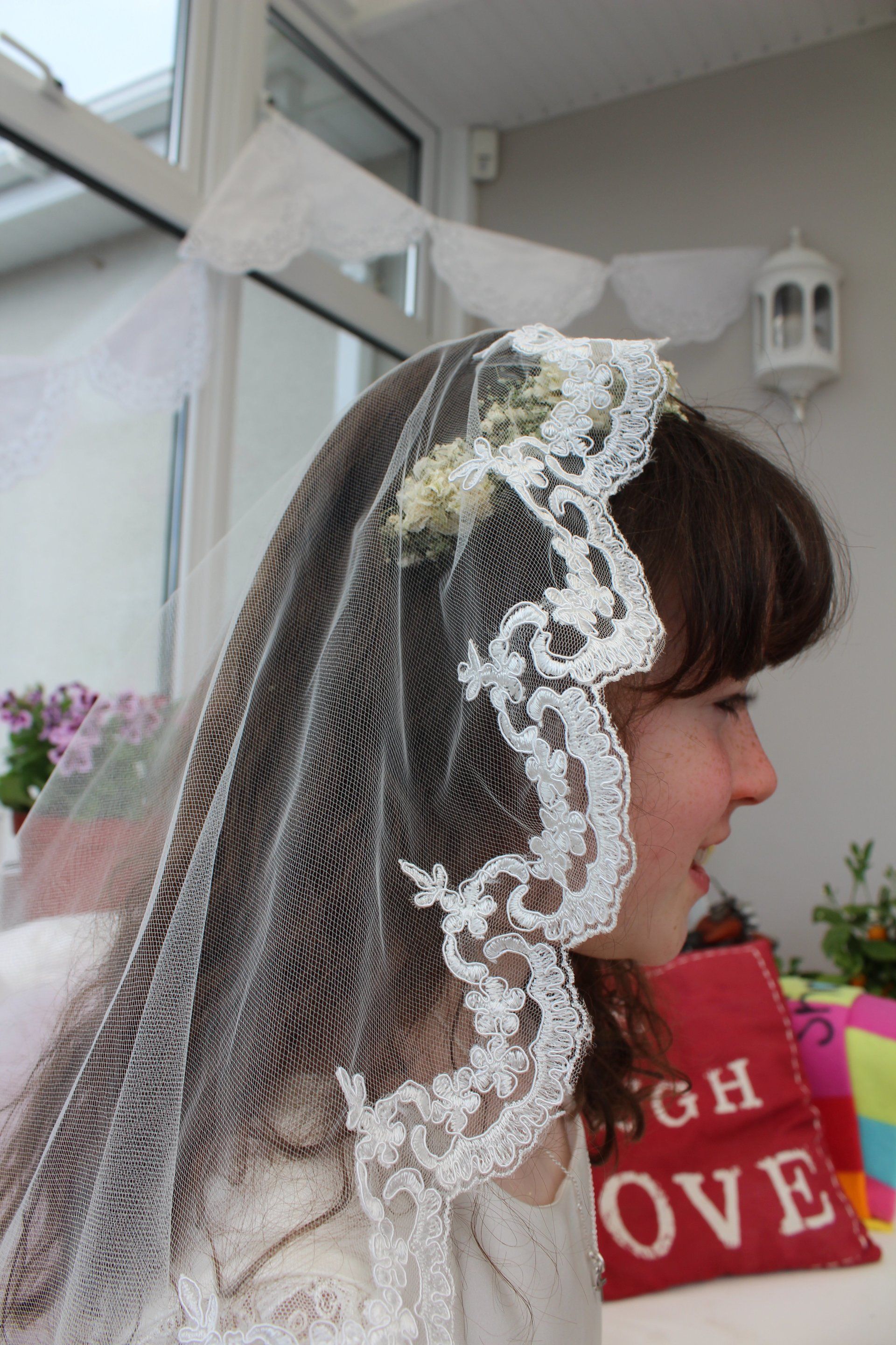 Lace mantilla first communion veil