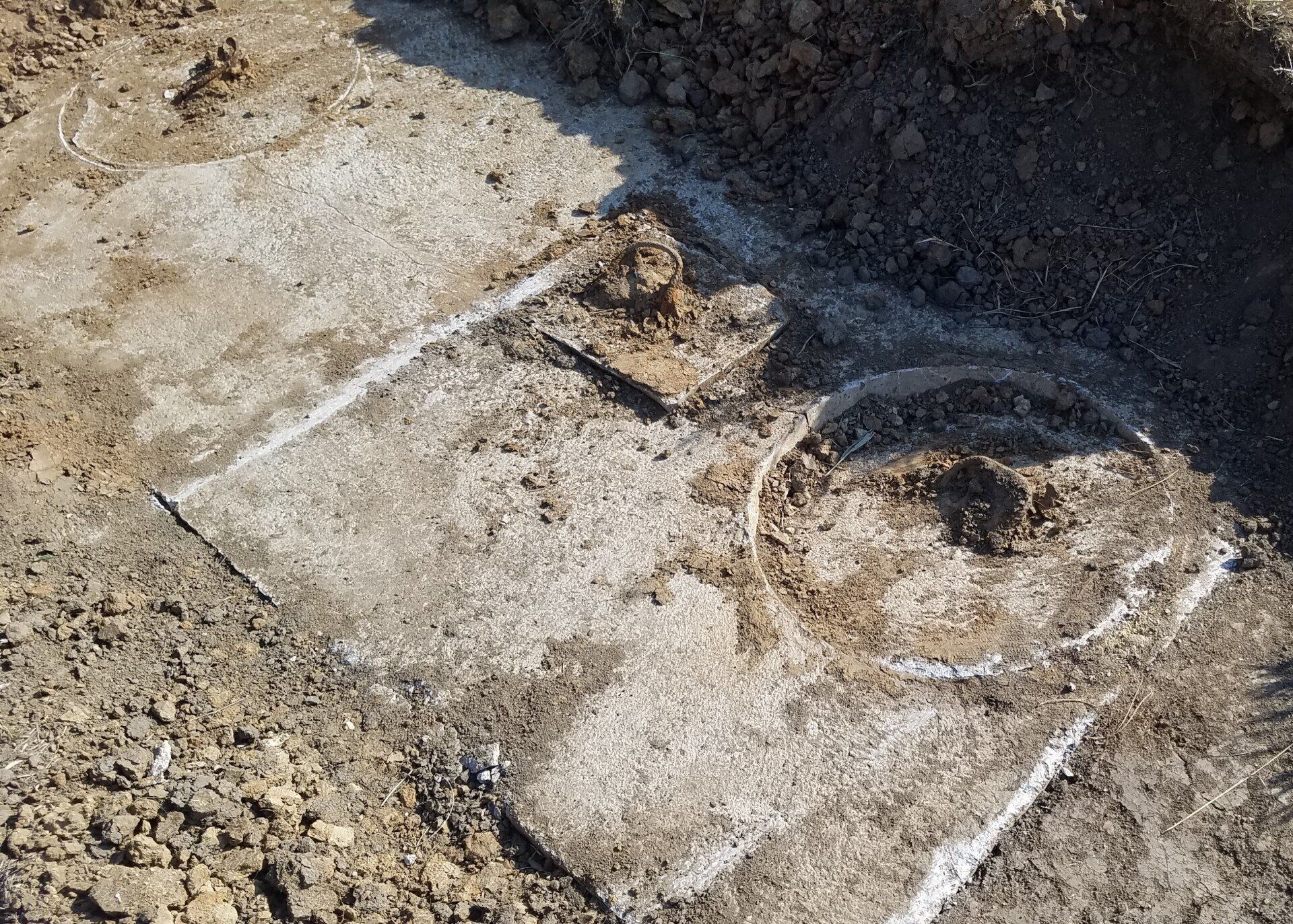 Septic Tank Cracked and Corrosion