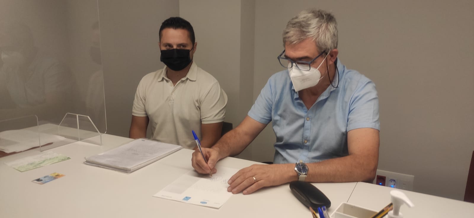 Firma compra venta del solar