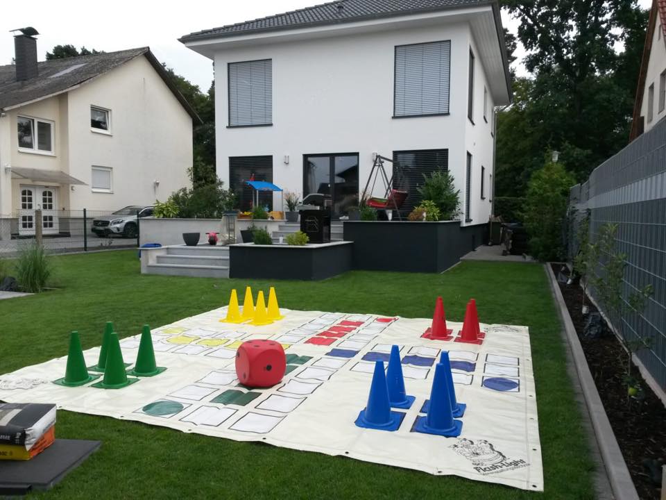 Huepfburg_mieten_leihen_online_flash-light_veranstaltungstechnik