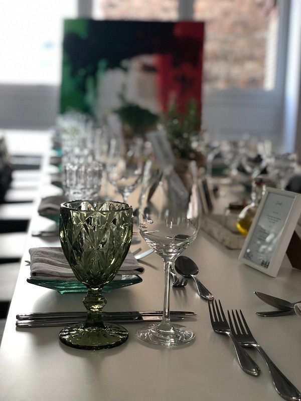 OMA-ROSI-MESSE-CATERING-GALERIE-1