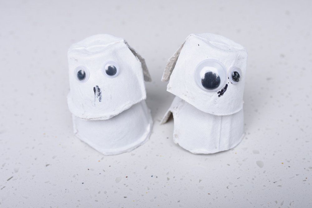 Pumpkins made from egg boxes for halloween crafts