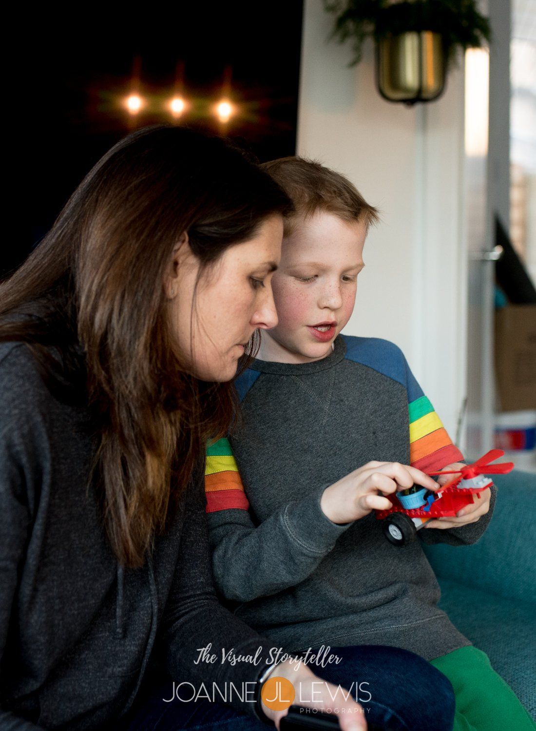 Building a lego machine with mum