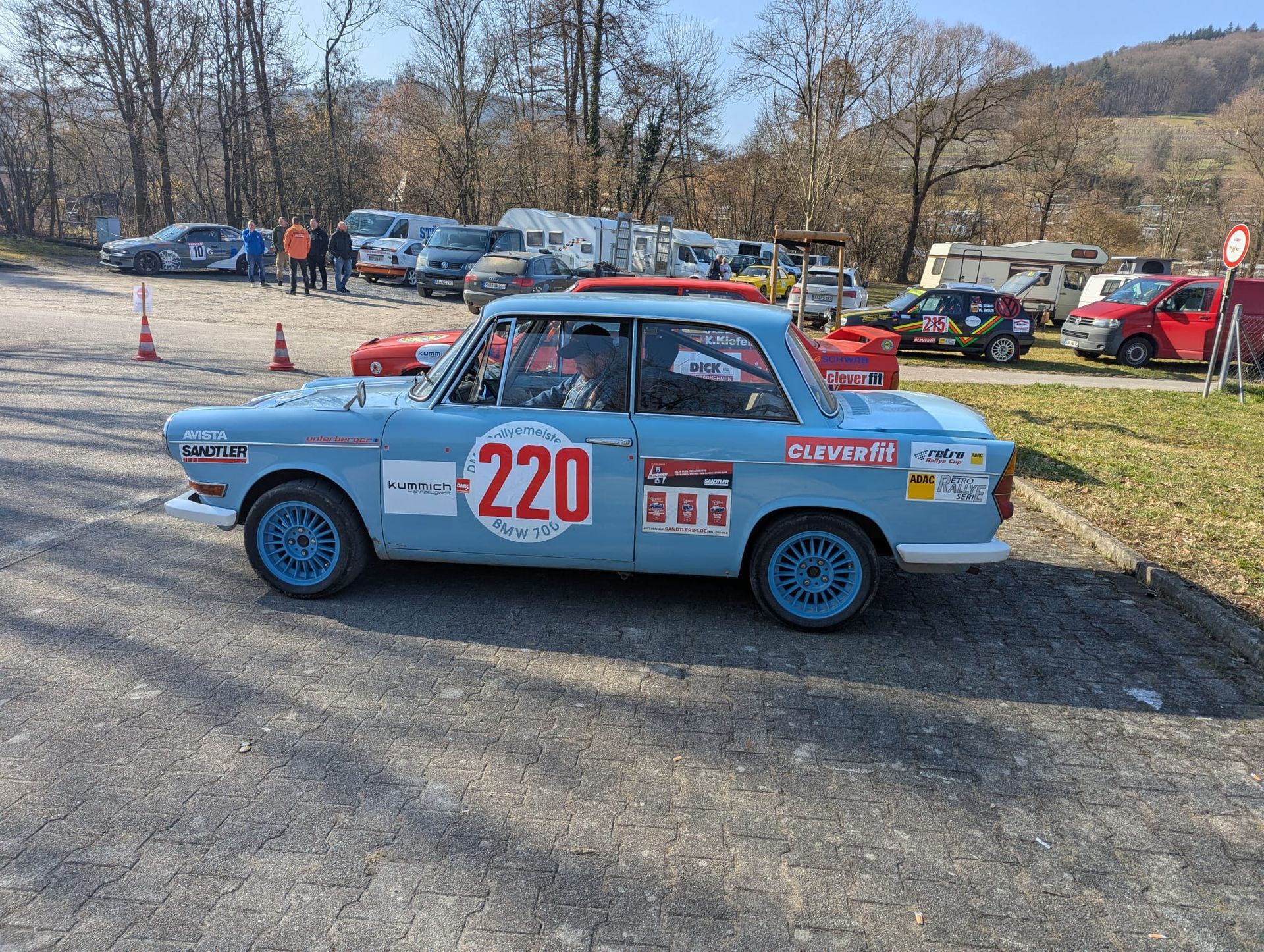 BMW 500, hellblau