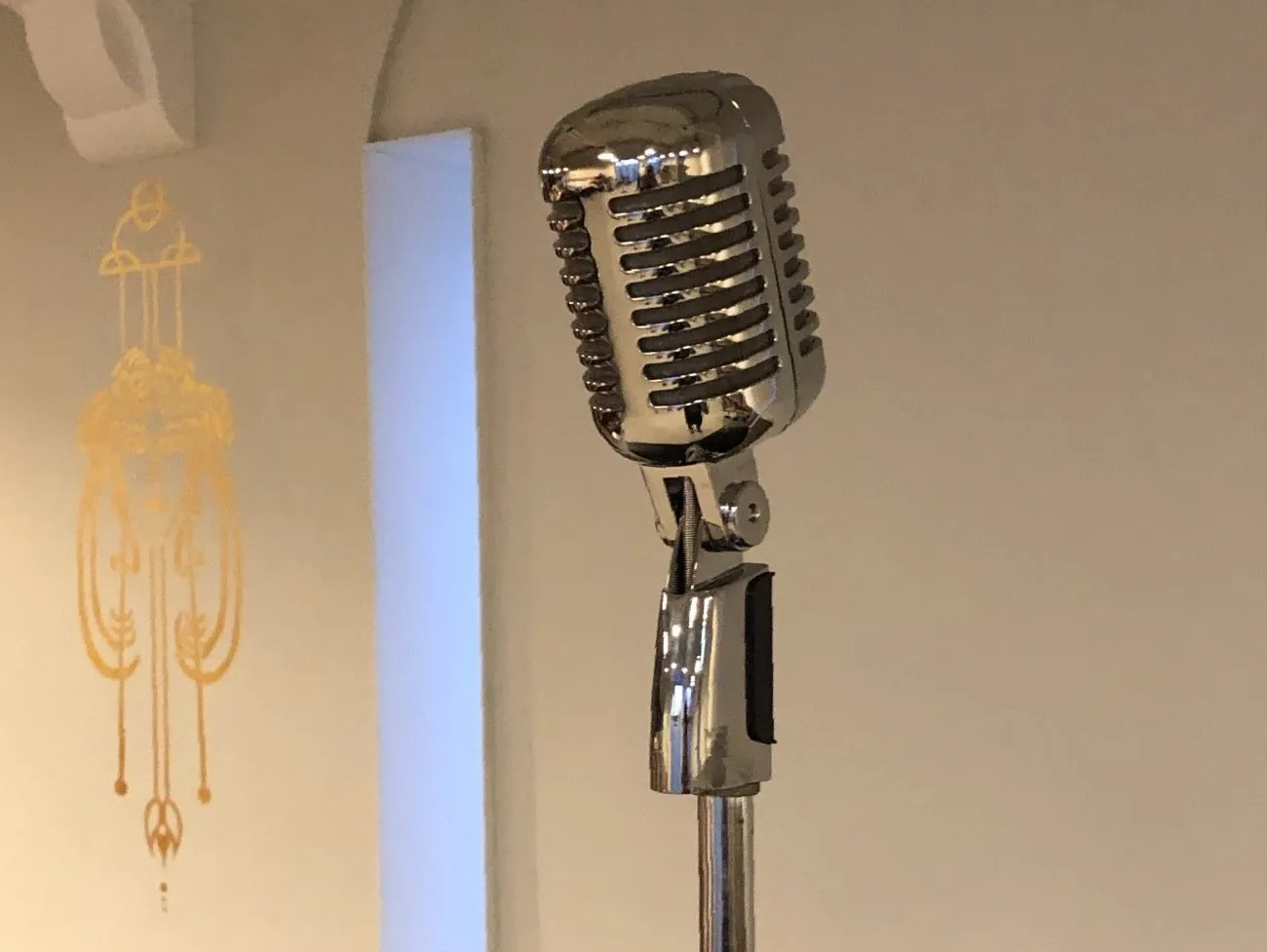 Jeden Dienstag Live-Musik Jeden Dienstag Live-Musik