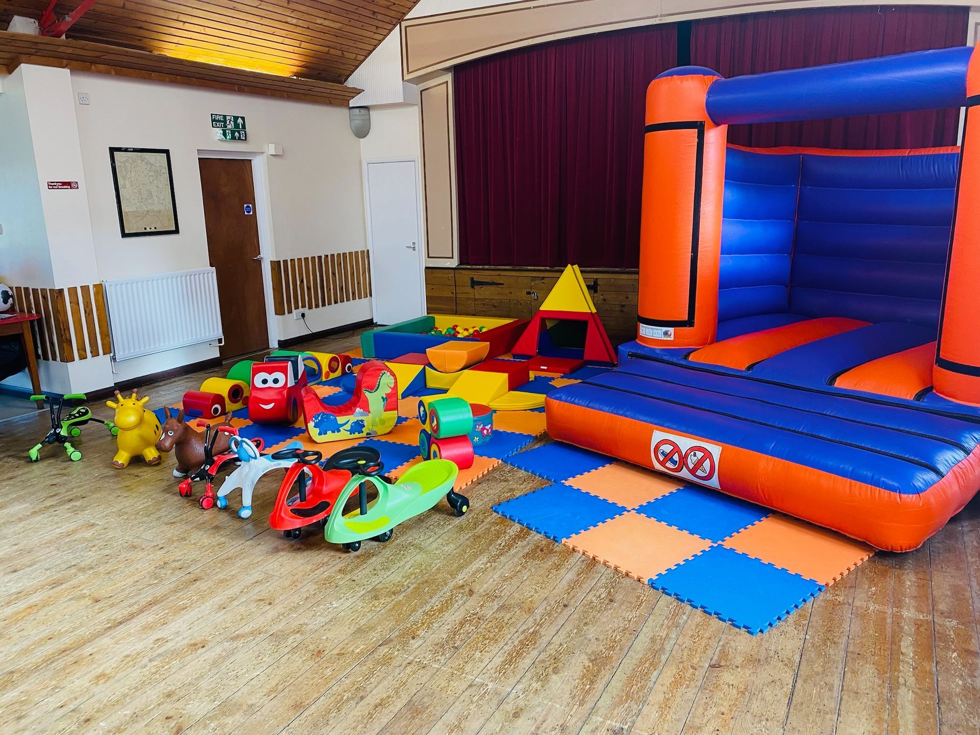 Bury Soft Play, Ipswich party hire, soft play hire, bouncy castle hire