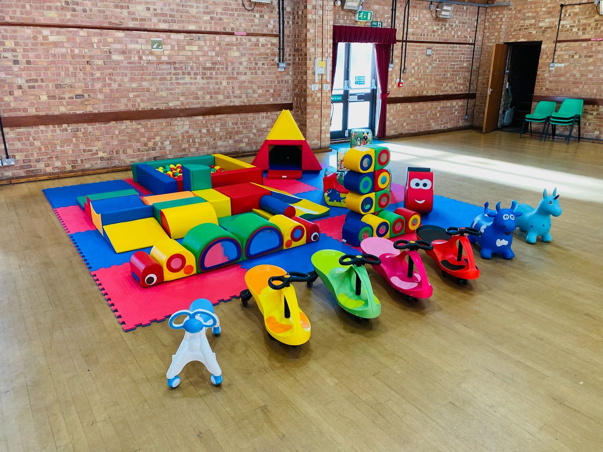 soft play hire ipswich, bouncy castle hire ipswich woodbridge