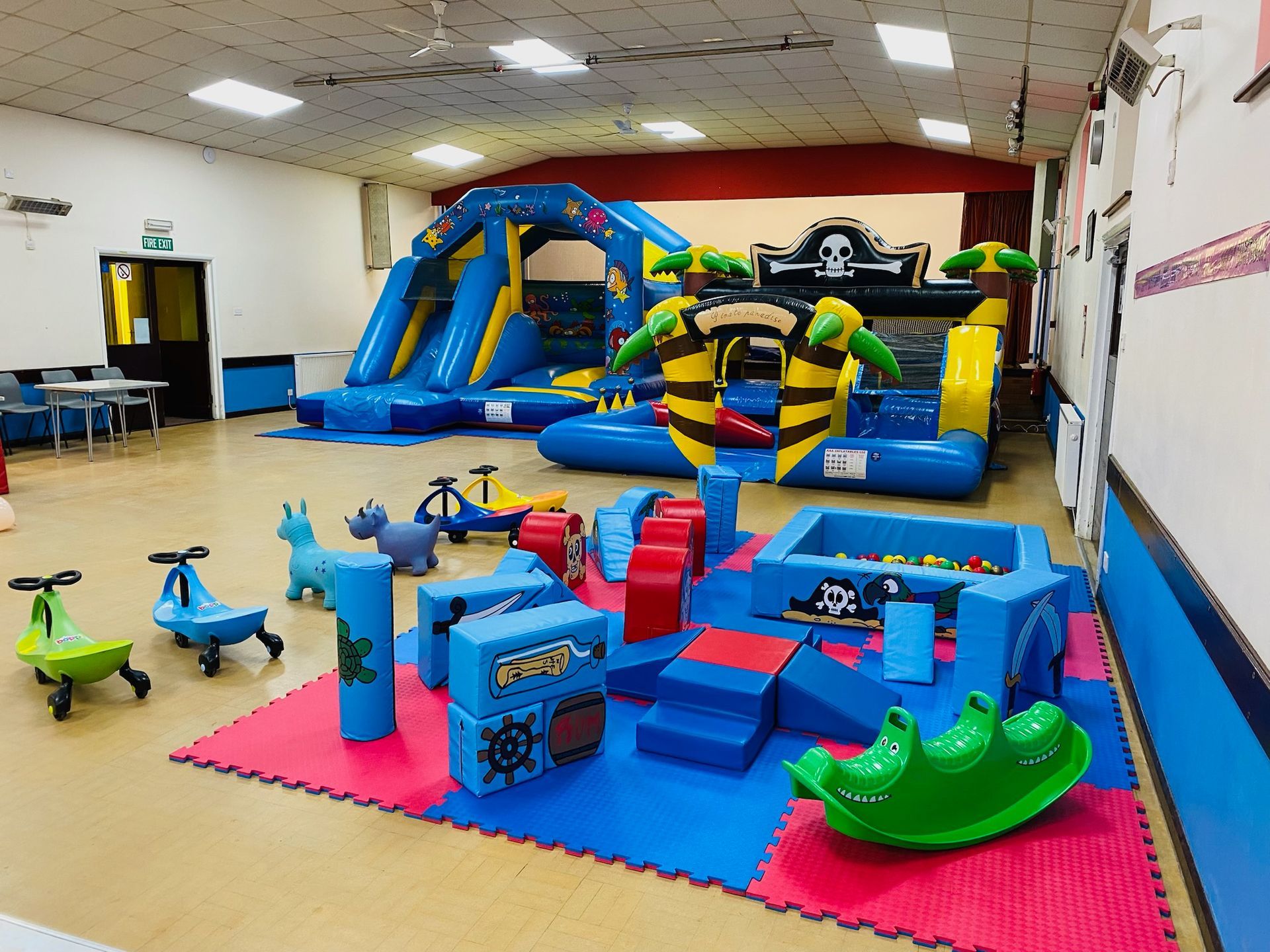 ipswich soft play hire, bouncy castle hire ipswich