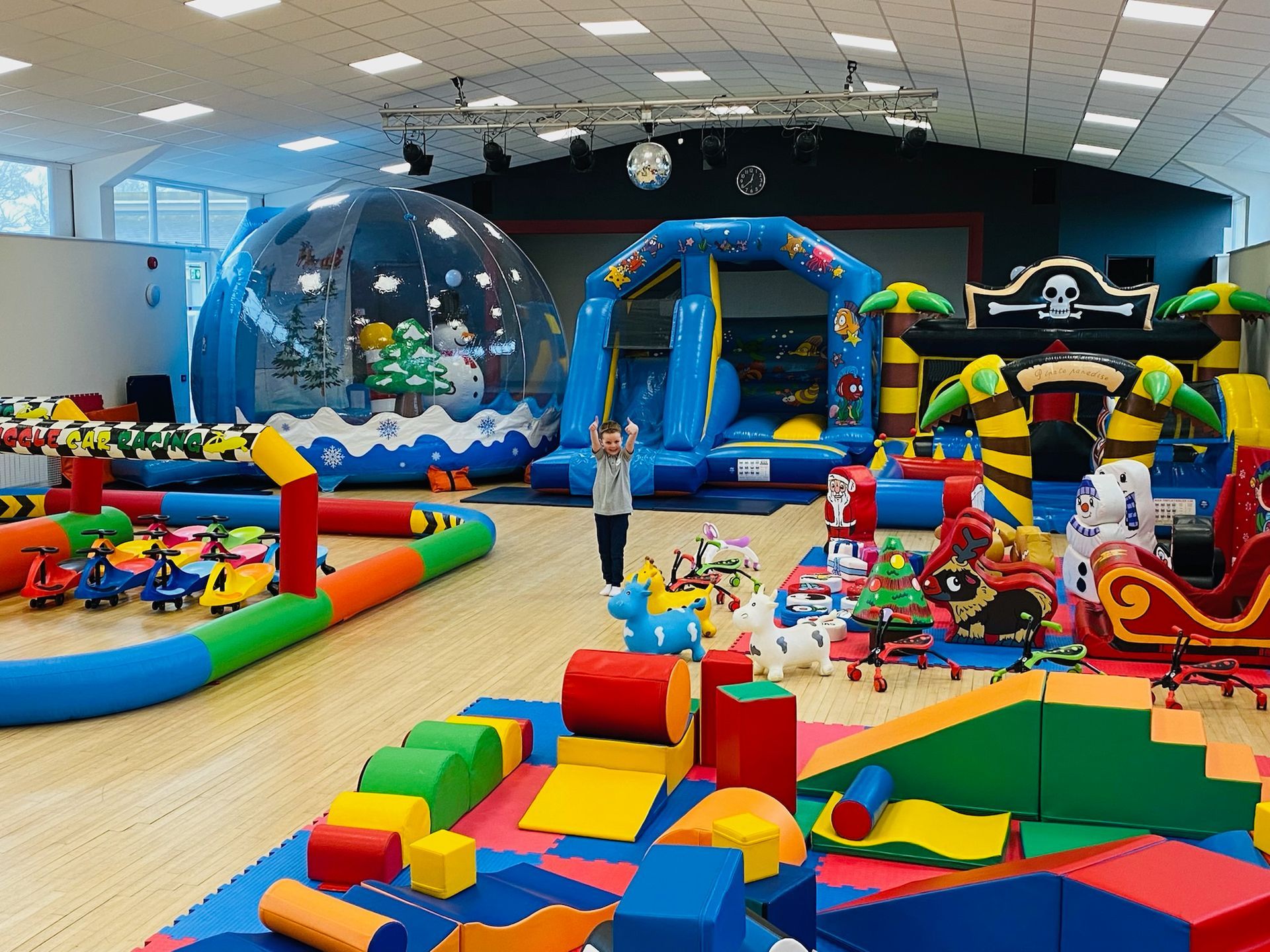 soft play equipment bury st edmunds, suffolk soft play hire company, suffolk, norfolk, cambridgeshire, Nurseries, playgroups, childminder, Childcare, Children’s Play centres, birthday hire, private hire, private events, corporate hire, ipswich, stowmarket, cambridge, girls, boys, special events, soft play equipment Bury St Edmund’s, Suffolk soft play hire company Suffolk, Norfolk, and Cambridgeshire, Nurseries, playgroups and childminder Childcare, Children’s Play centres, Birthdays, Parties, events, weddings, christenings, naming days, corporate events, family get together, outside BBQ, bouncy castles, stay and play, playgroups, coffee mornings, coffee and play, fetes, fares, family work days, corporate family entertainment, home hire, essex