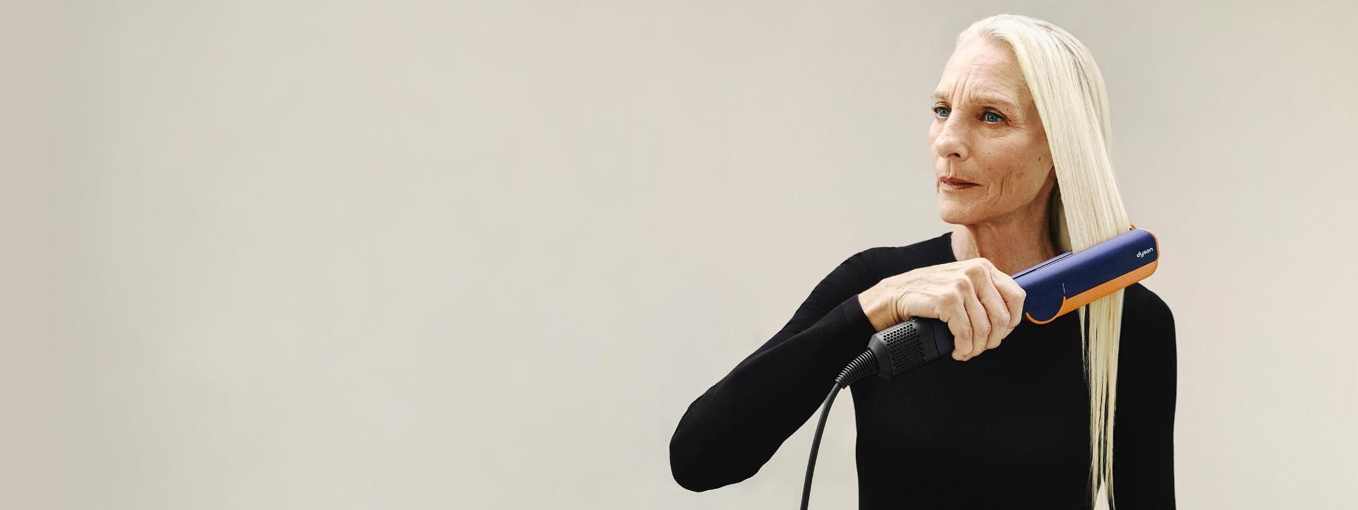 Voix off femme en ligne