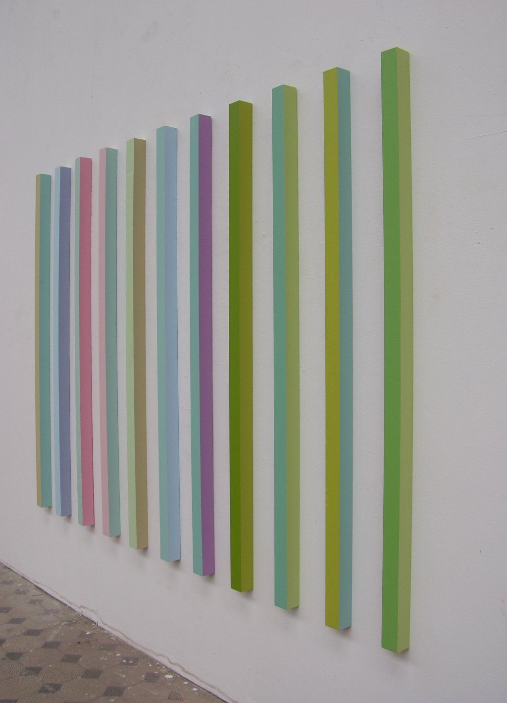 Alles ist Form IV 11-teilig Acryl auf Holz 160 x 255 x 6 cm 2013