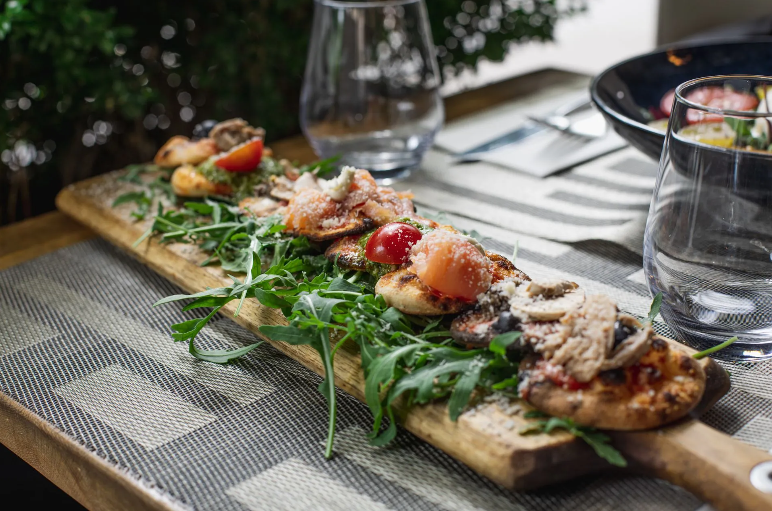 Lyna-Ristorante-italien-mini-pizza.jpg