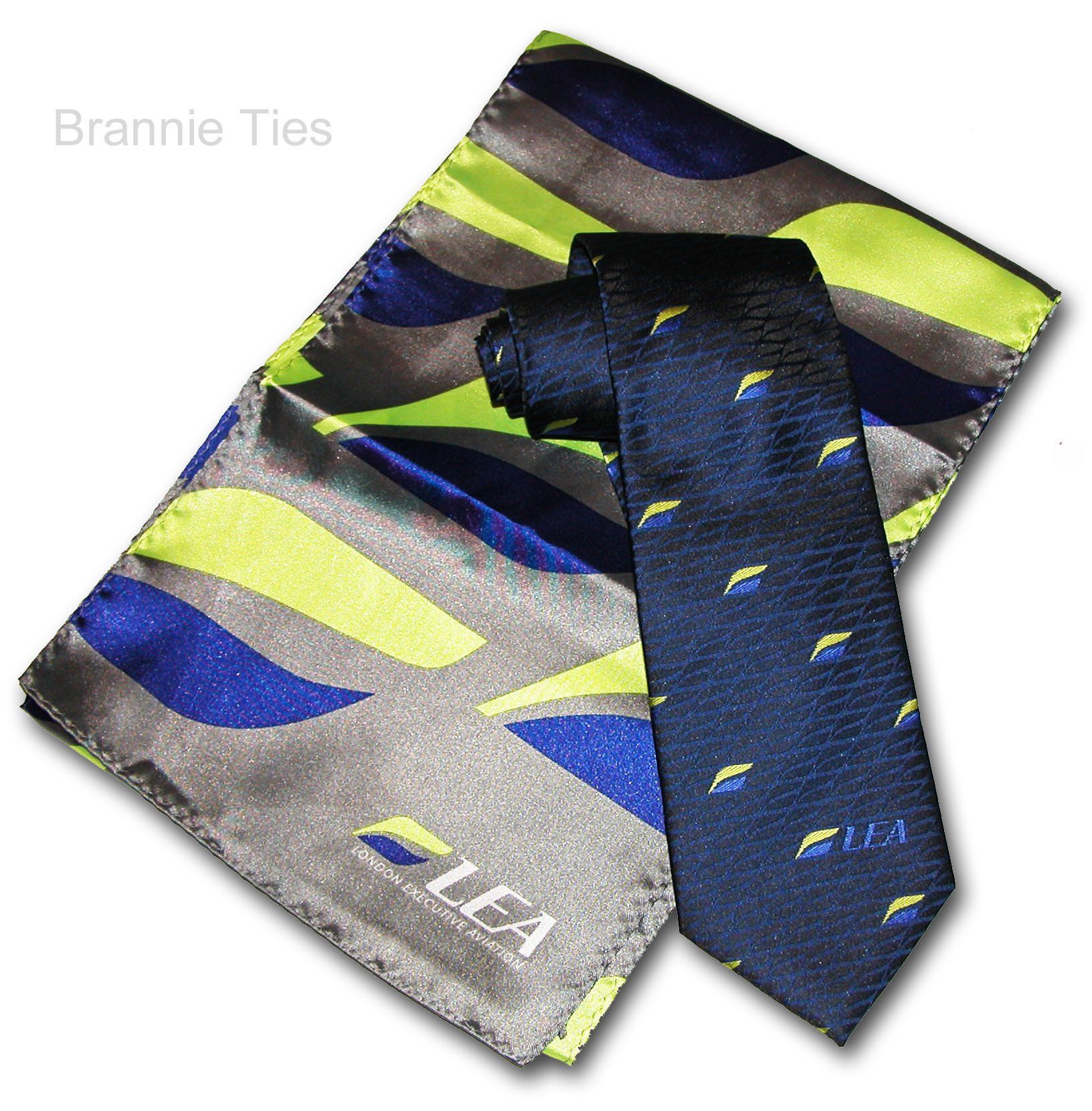 Cabin crew neckwear