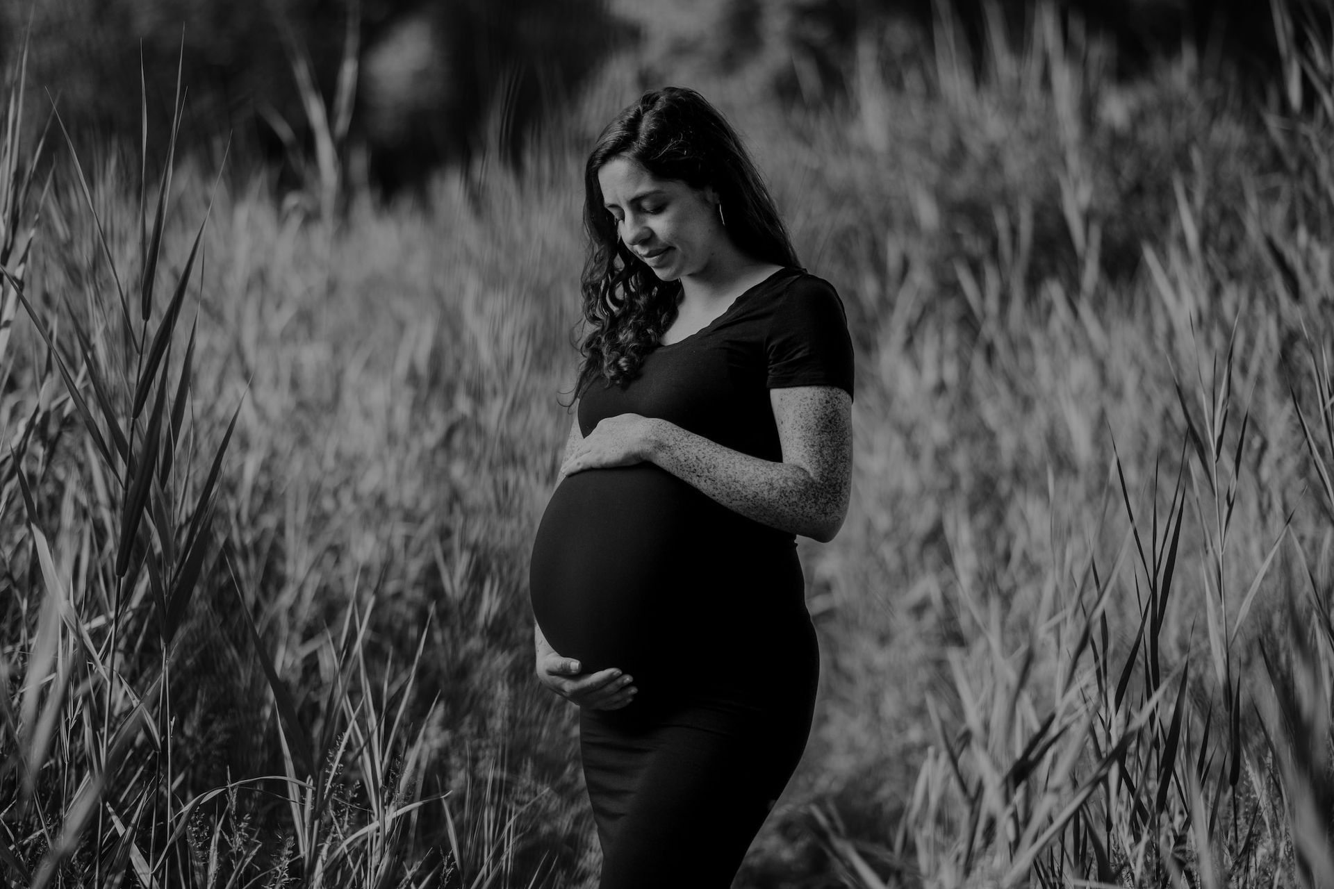 Maternity photoshoot in Barcelona