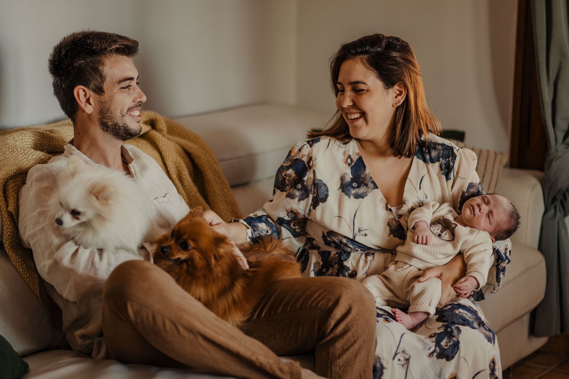 Family photoshoot in BarcelonaFamily photoshoot in Barcelona