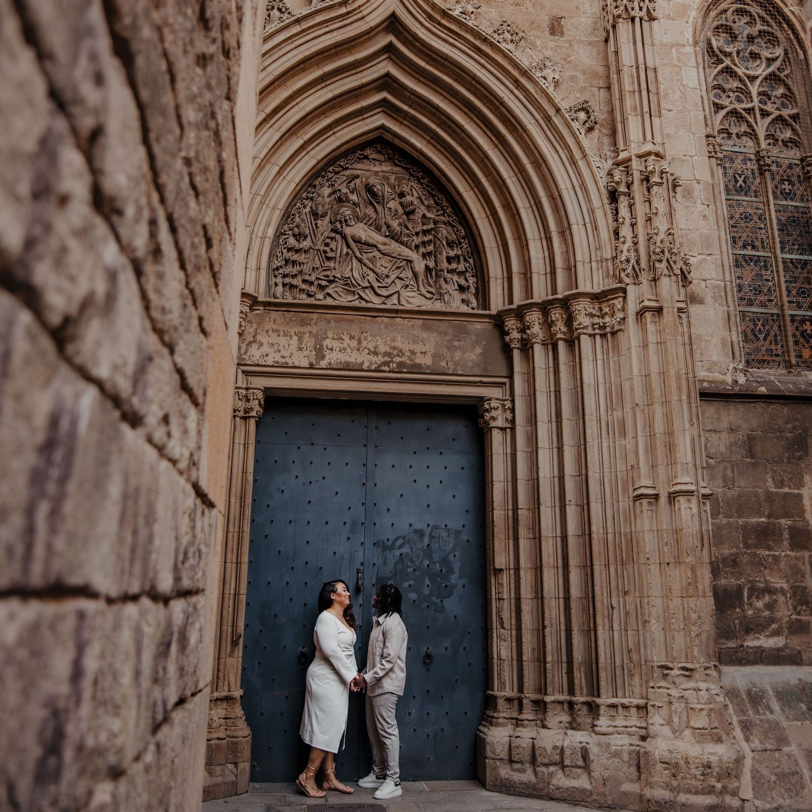 Couple photoshoot in Barcelona
