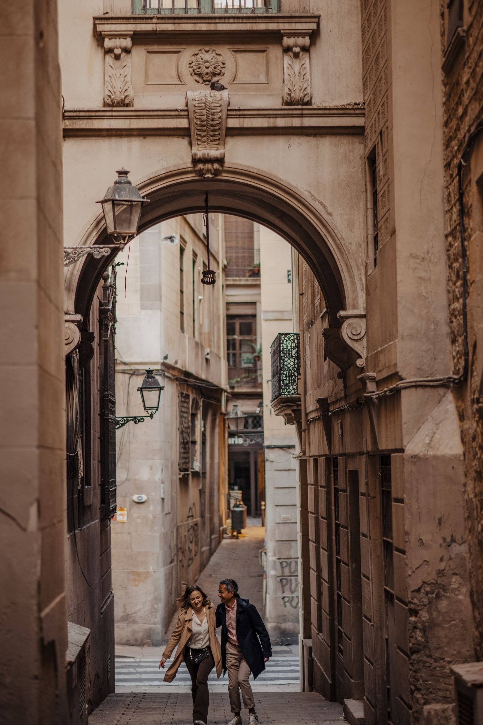 Couple photoshoot in Barcelona