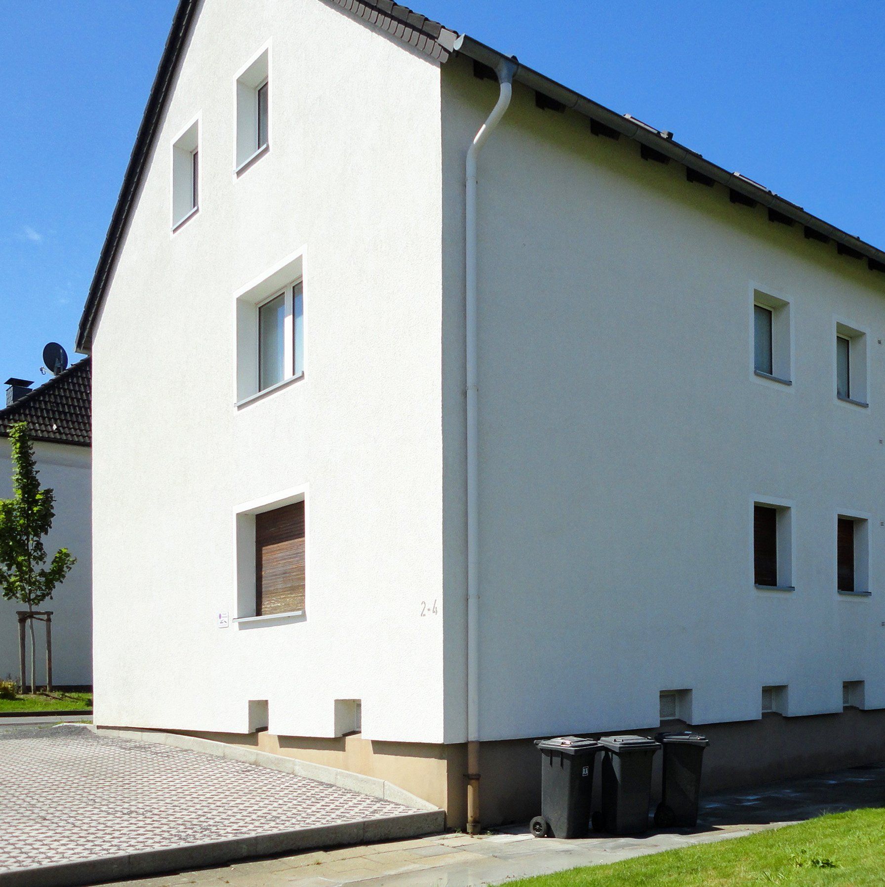 Fassadenreinigung eines Neubaus - nachher