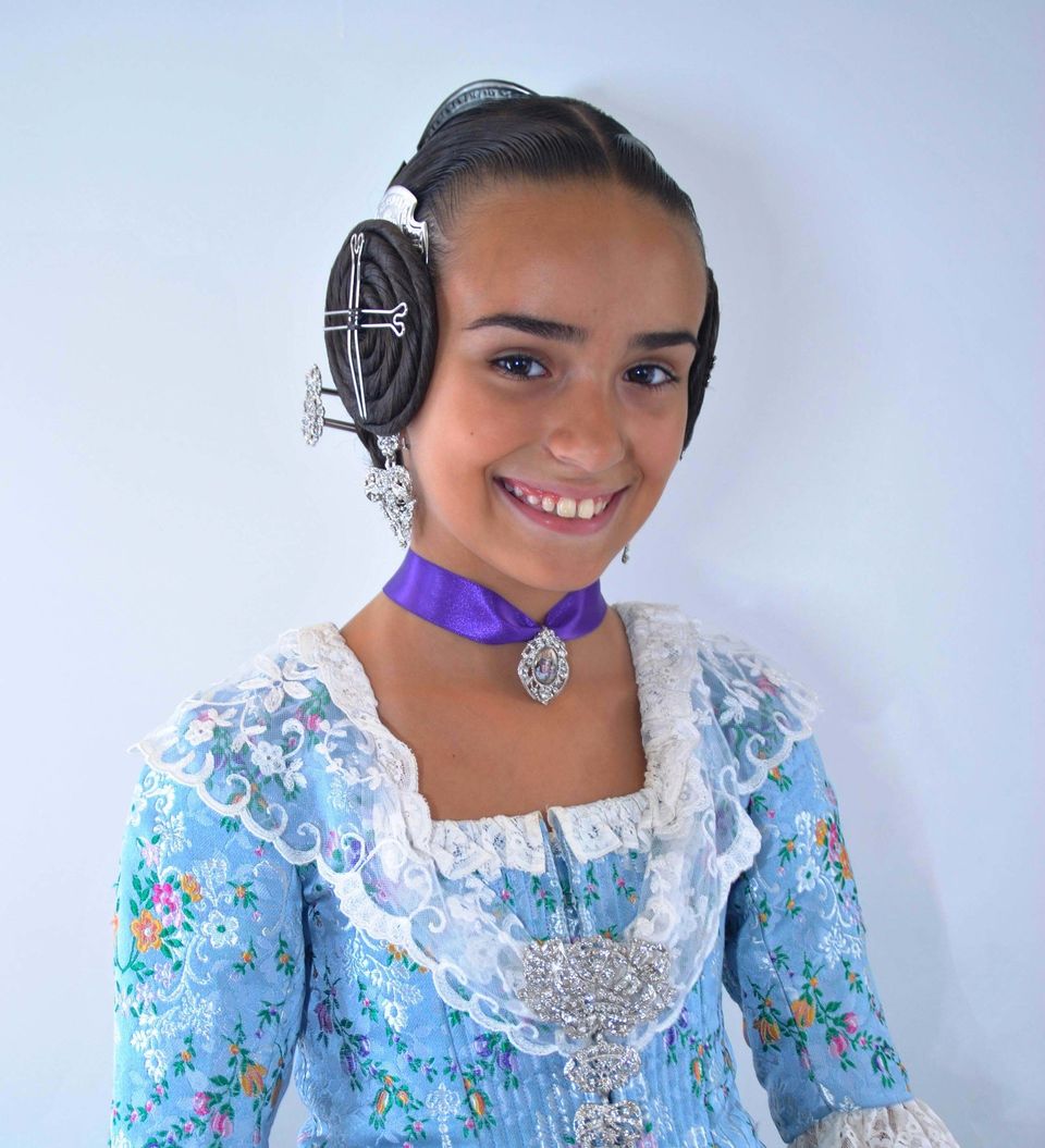 Gema Gómez de la Calle.- Falla Grabador Jordán - Escultor Pastor - La Fonteta