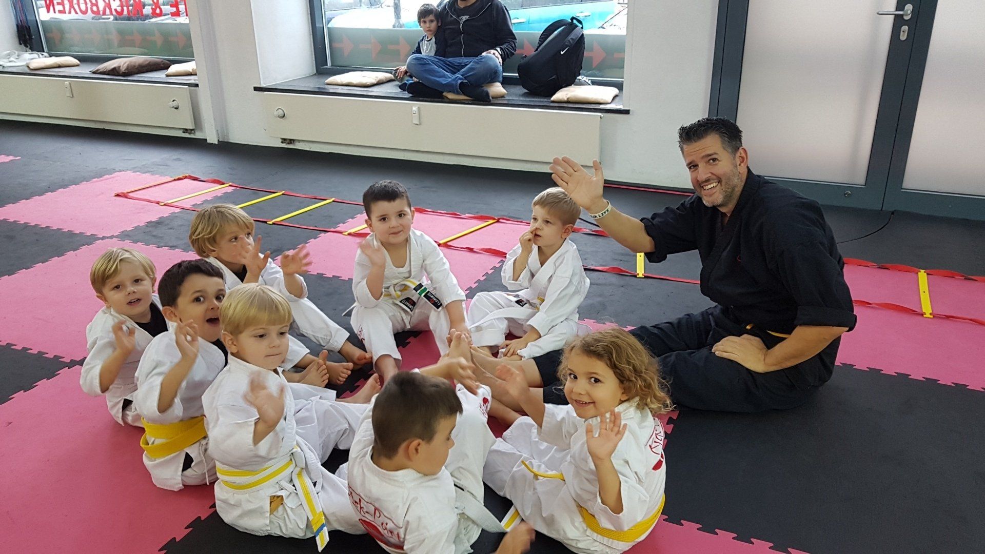 Kick-Point Turnen für Kinder Bild5