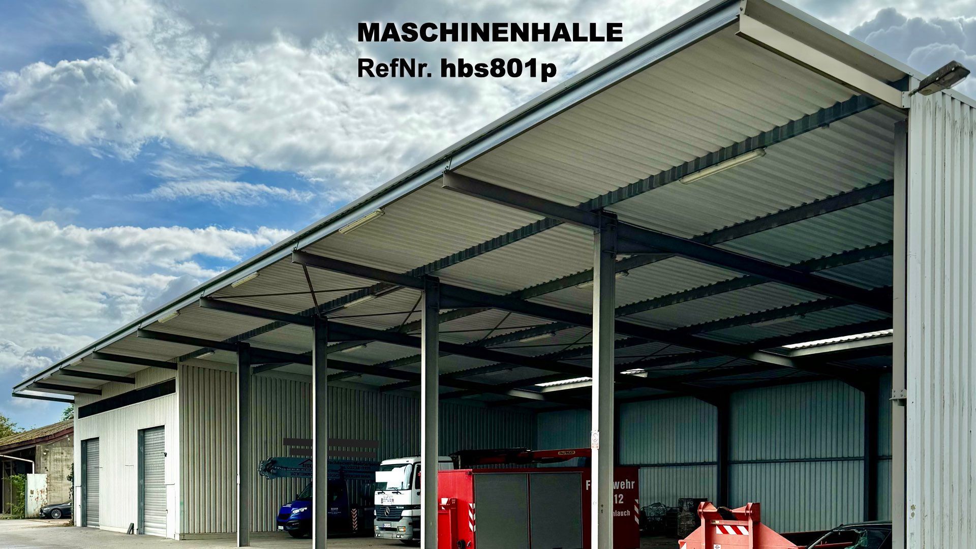 Demontage einer Stahlhalle zur Wiederverwendung an einem anderen Standort