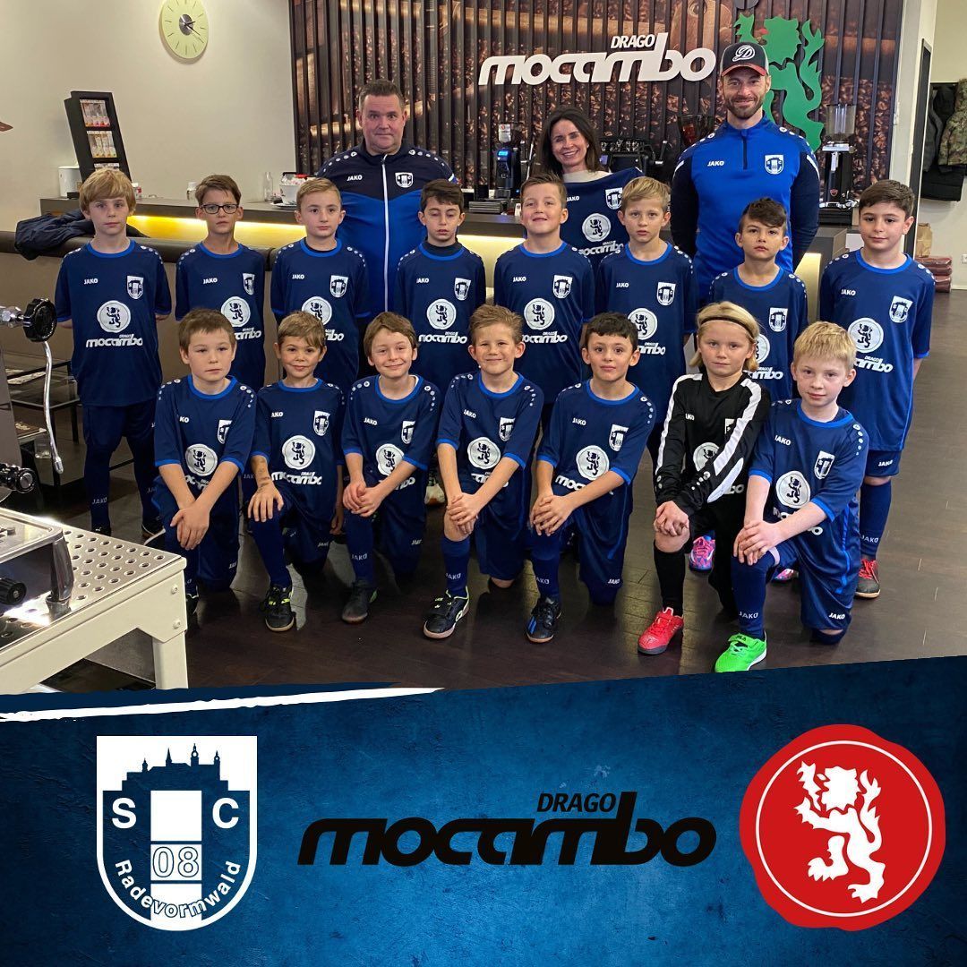 Drago Mocambo, Kaffee, Rรถsterei,
SC 08 Radevormwald, Fussballverein, Senioren, Junioren, Sponsoren, Trikot, SC08, Rade, Kollenberg, Nachrichten, Sport, Verein, Veranstaltungen