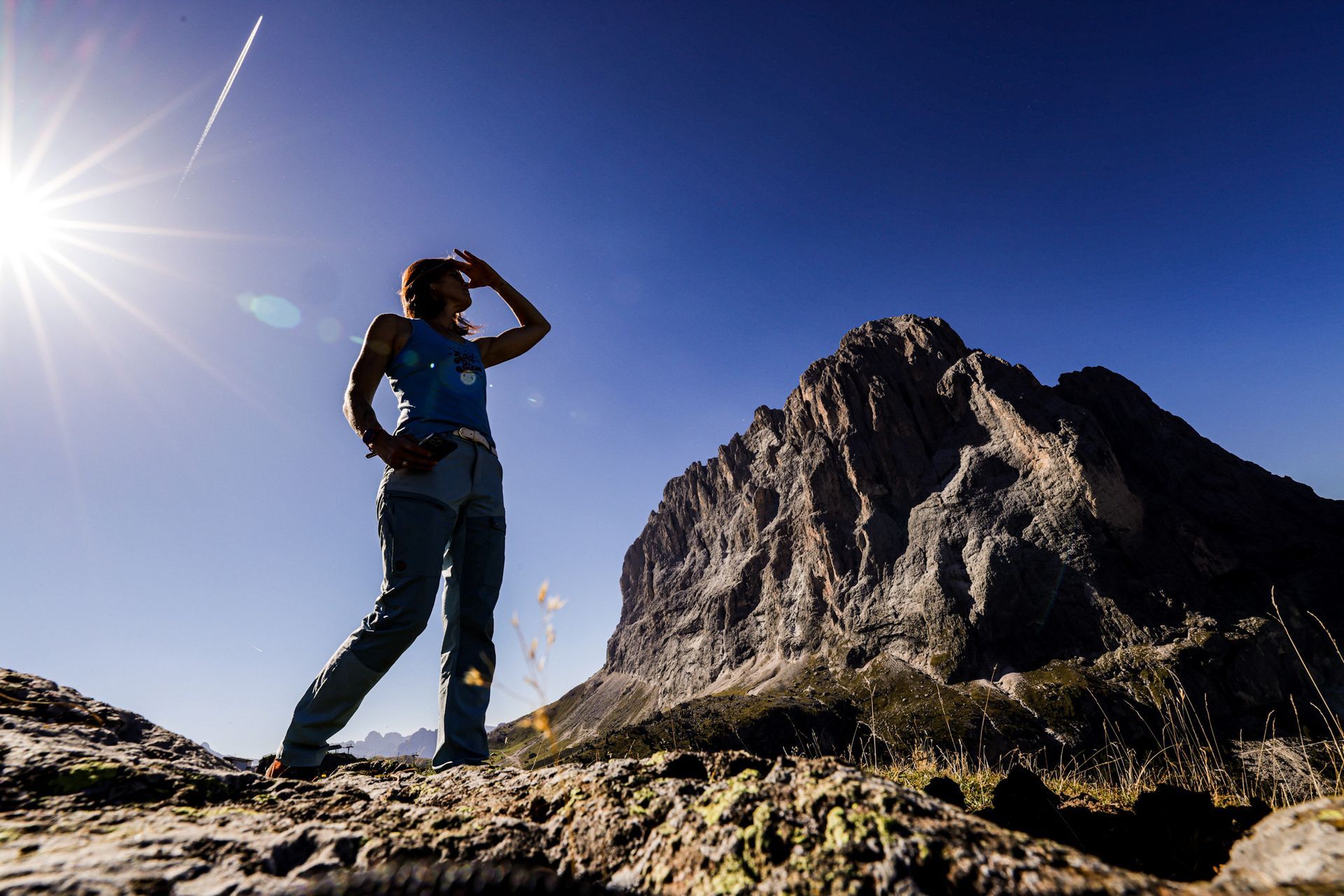 Dolomiten, 2023 - Andrea Kuehl person steht auf berg in den dolomiten