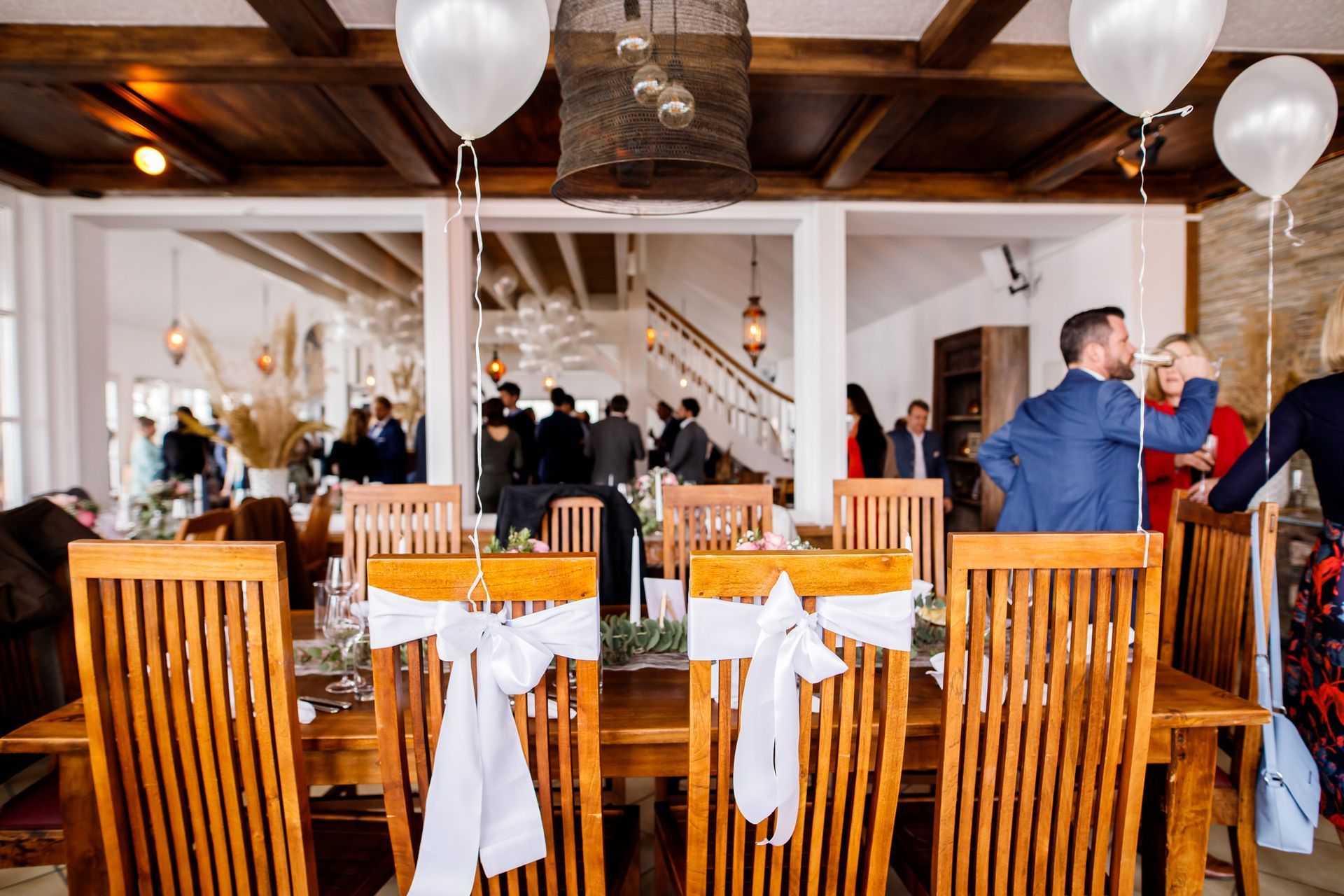 seewirts strandhaus uebersee chiemsee brautpaartisch