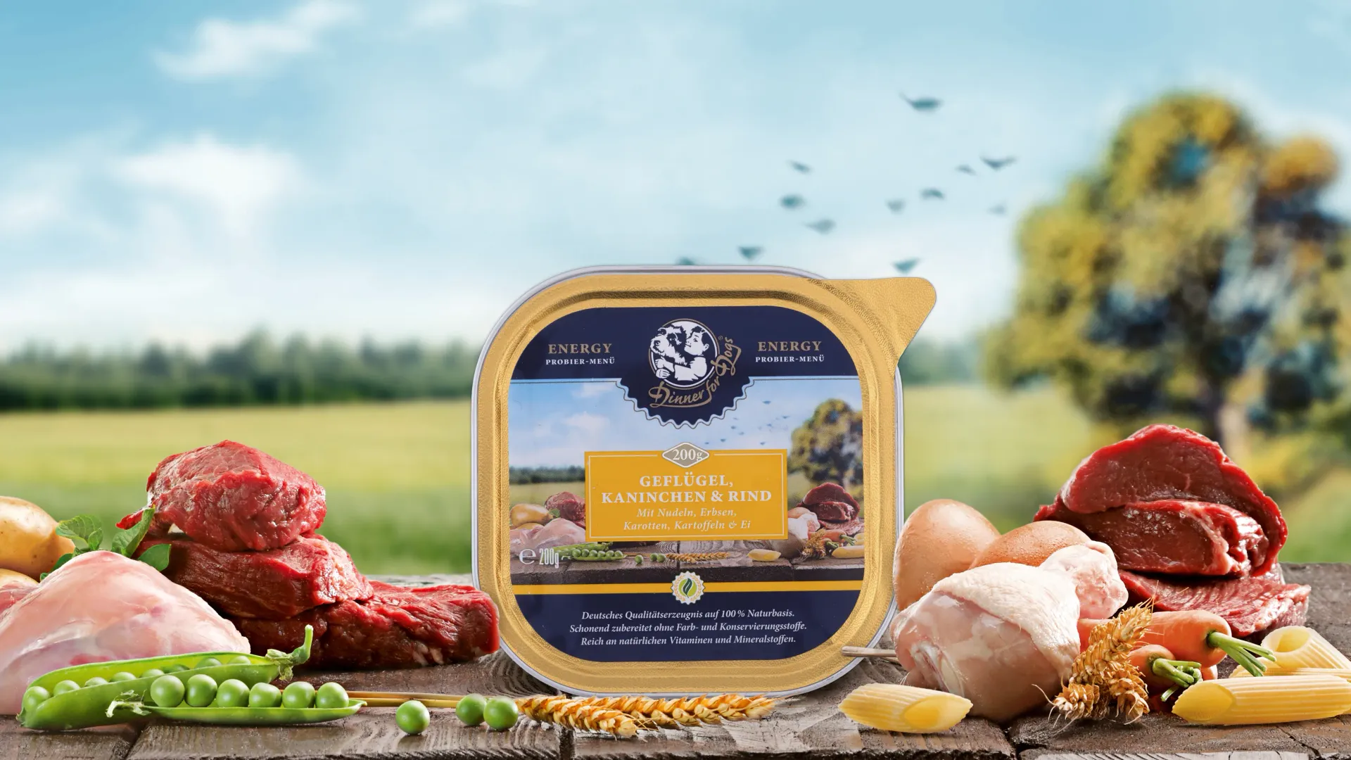 Das Bild zeigt eine Gratisprobe der Frische-Menüs von Dinner for Dogs