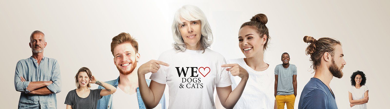 Das Bild zeigt Menschen mit dem T-Shirt-Aufdruck