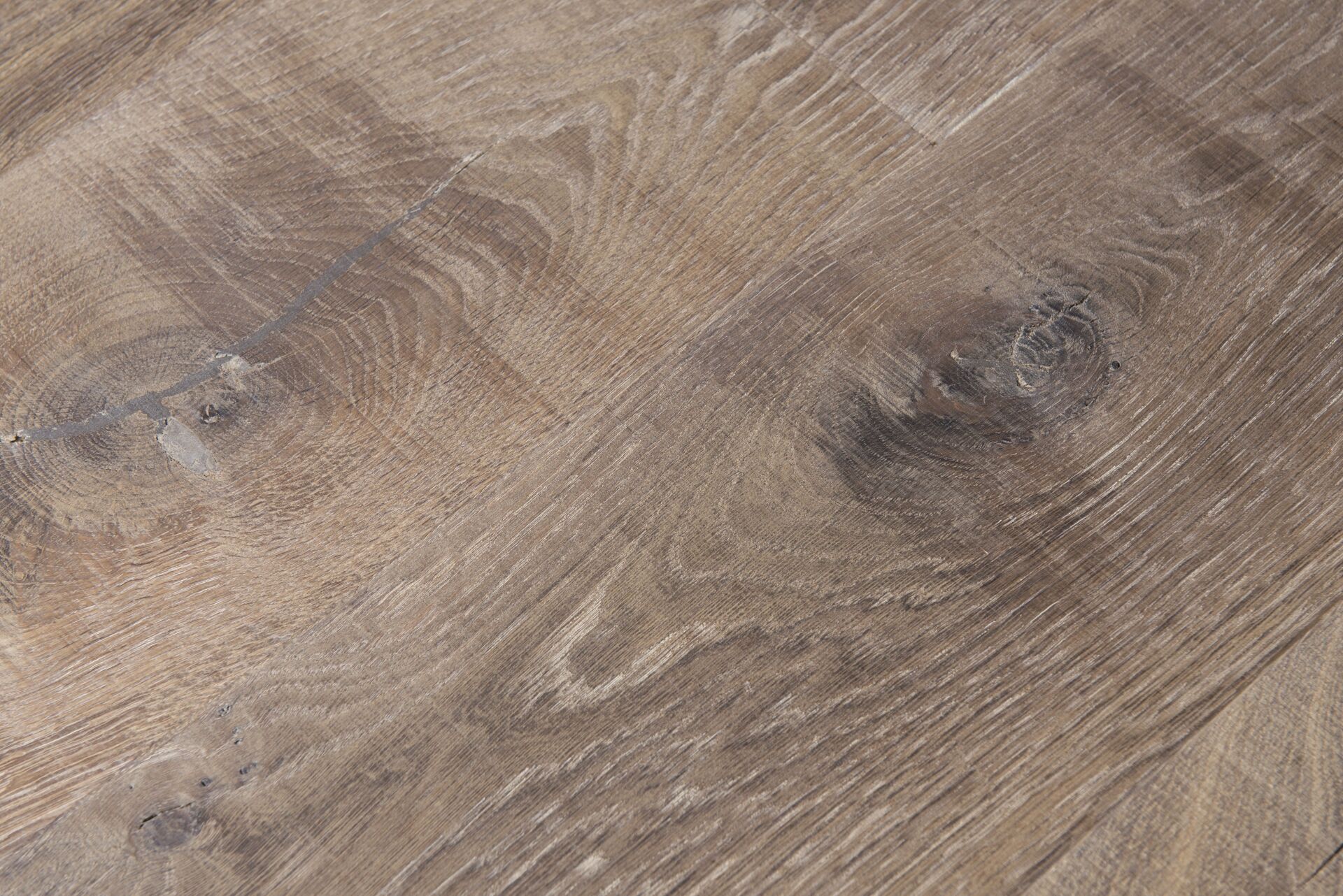 Eiche Holzdielen zweimal geräuchert